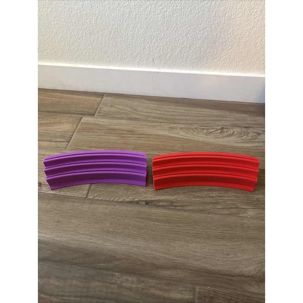 Set Of 2 - 3d printed playing card holders Purple And‎ Red New